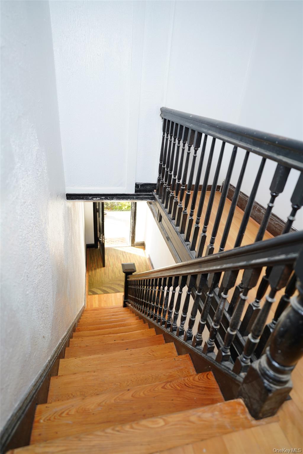 13 Beach Street thumbnail 2