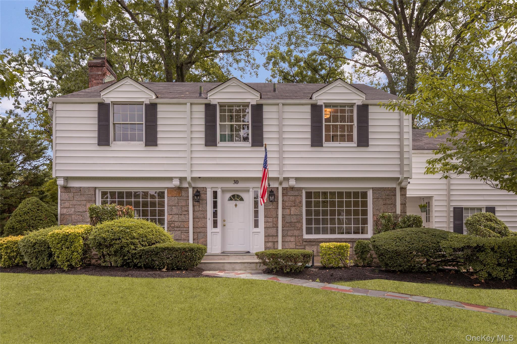 30 Cherwing Road, Yonkers