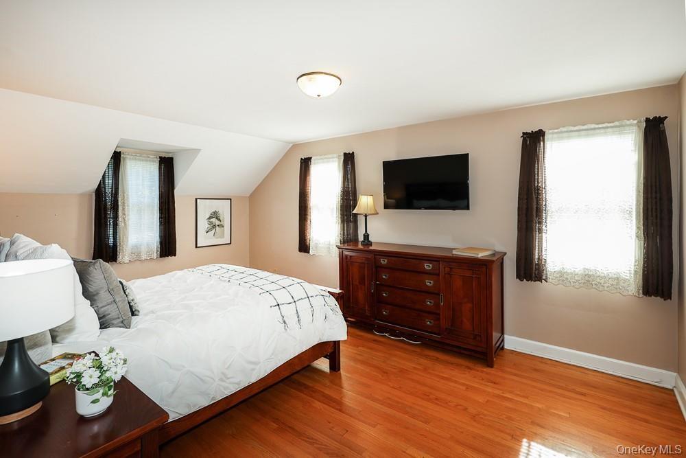 15 Ruth Place thumbnail 14