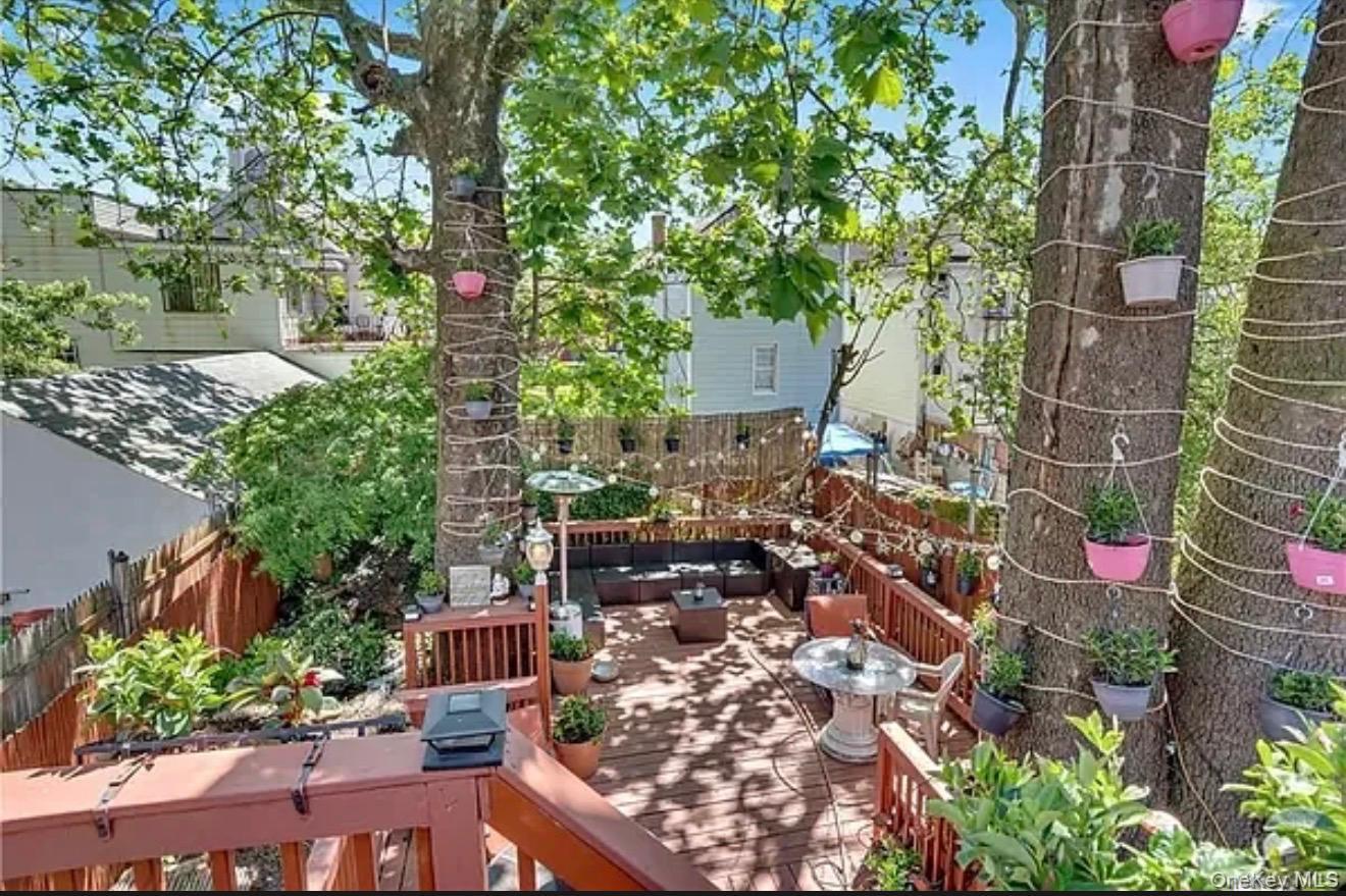 324 Underhill Avenue thumbnail 16