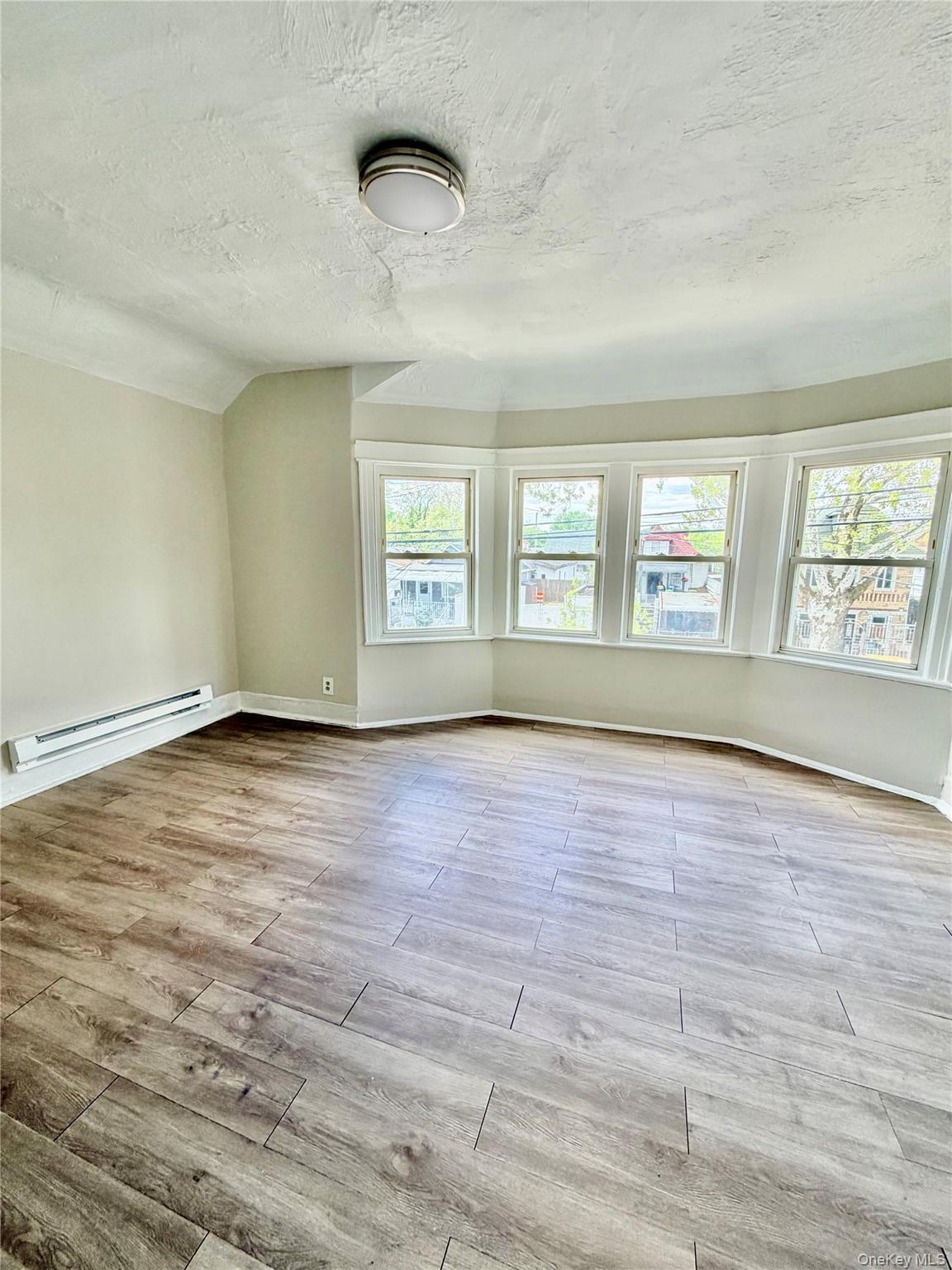 324 Underhill Avenue thumbnail 10