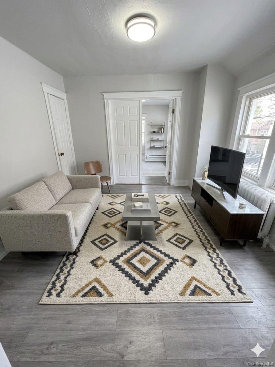 324 Underhill Avenue thumbnail 5