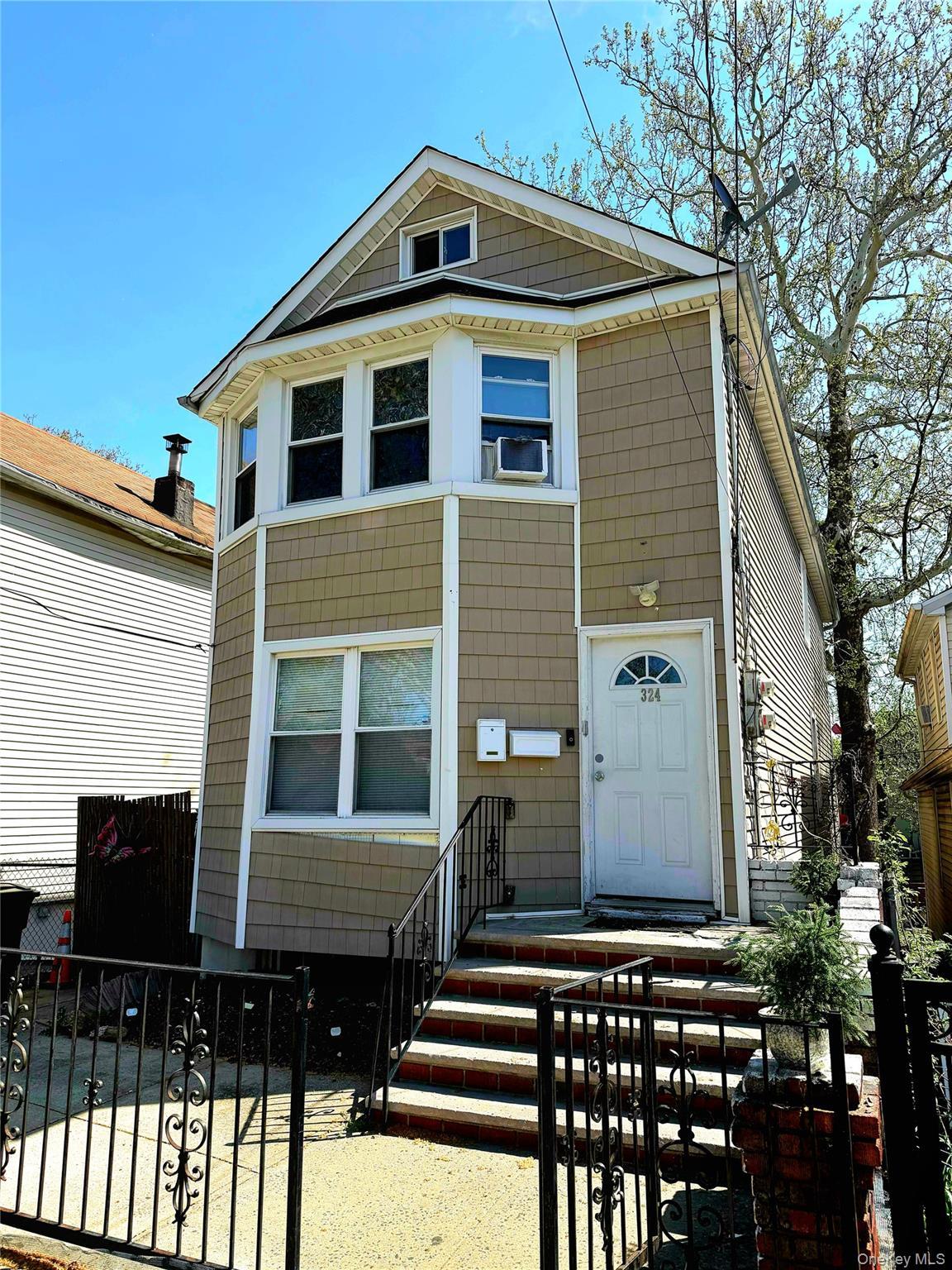 324 Underhill Avenue thumbnail 2