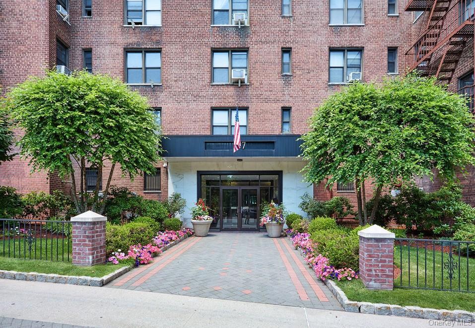 77 Bronx River Road Unit: 1E thumbnail 2