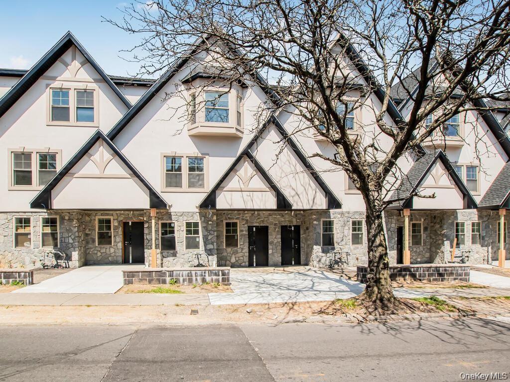 65 W 2nd Street Unit: 8, Mount Vernon