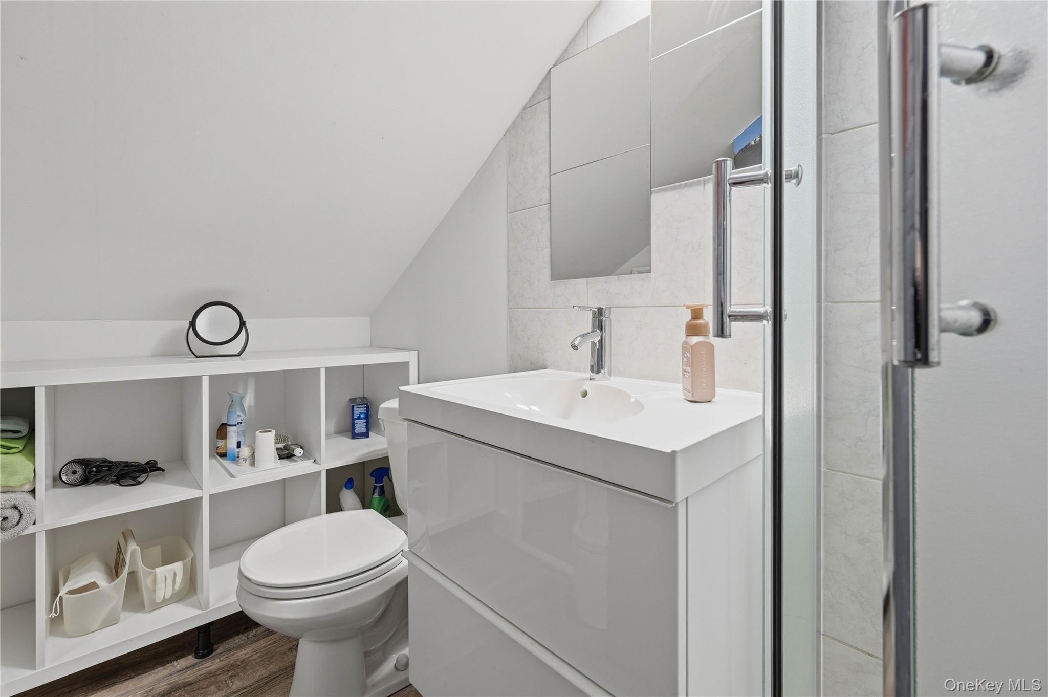 42 Park Avenue thumbnail 33