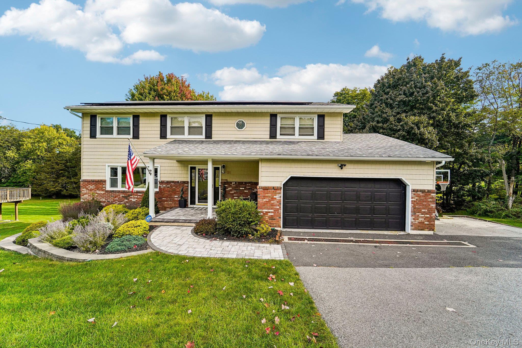 31 Peter Bush Drive, Monroe