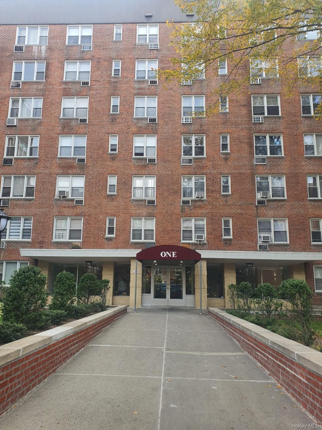 1 Sadore Lane Ln Unit: 3u thumbnail 2