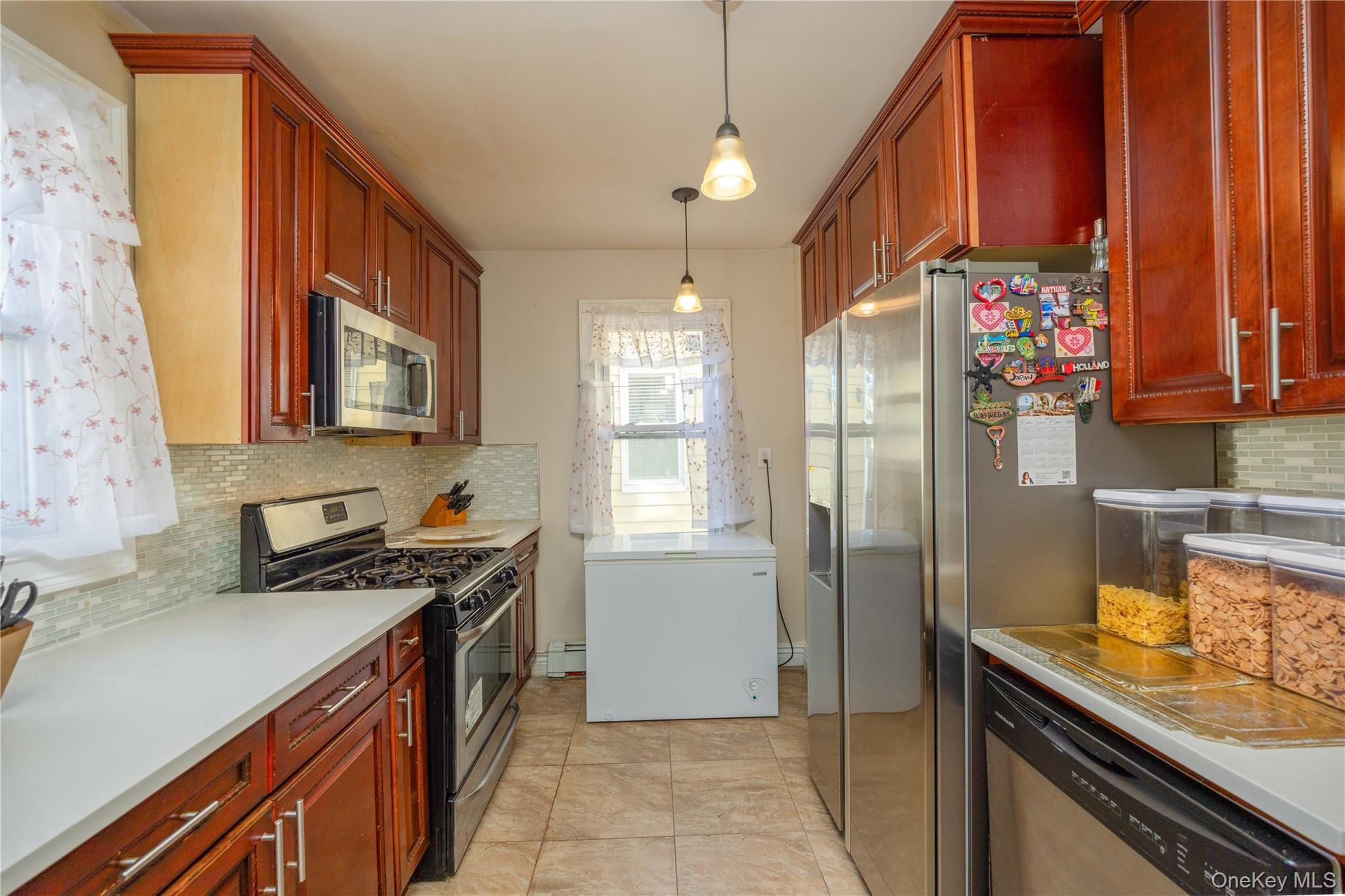 4418 Bruner Avenue thumbnail 9