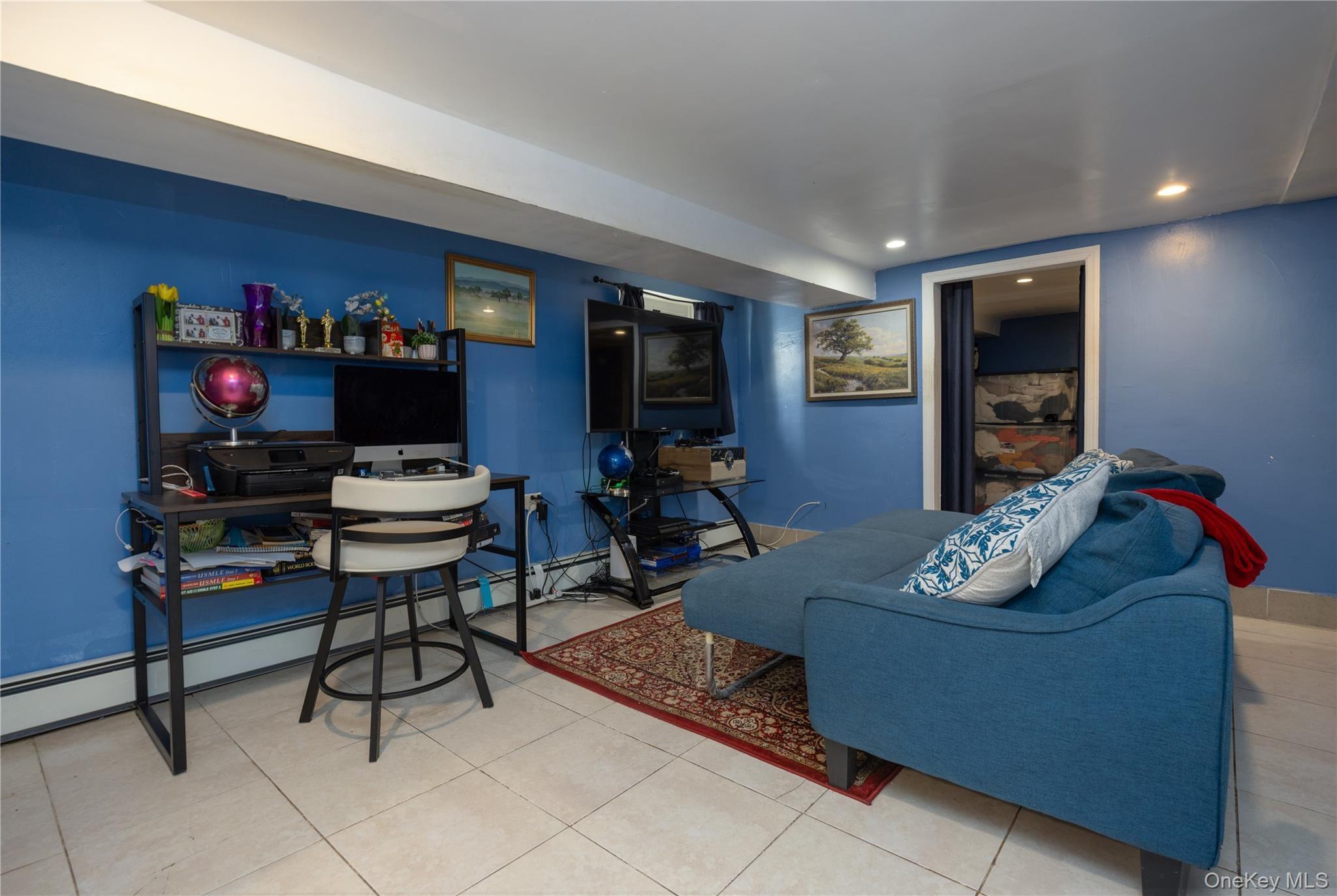 4418 Bruner Avenue thumbnail 18