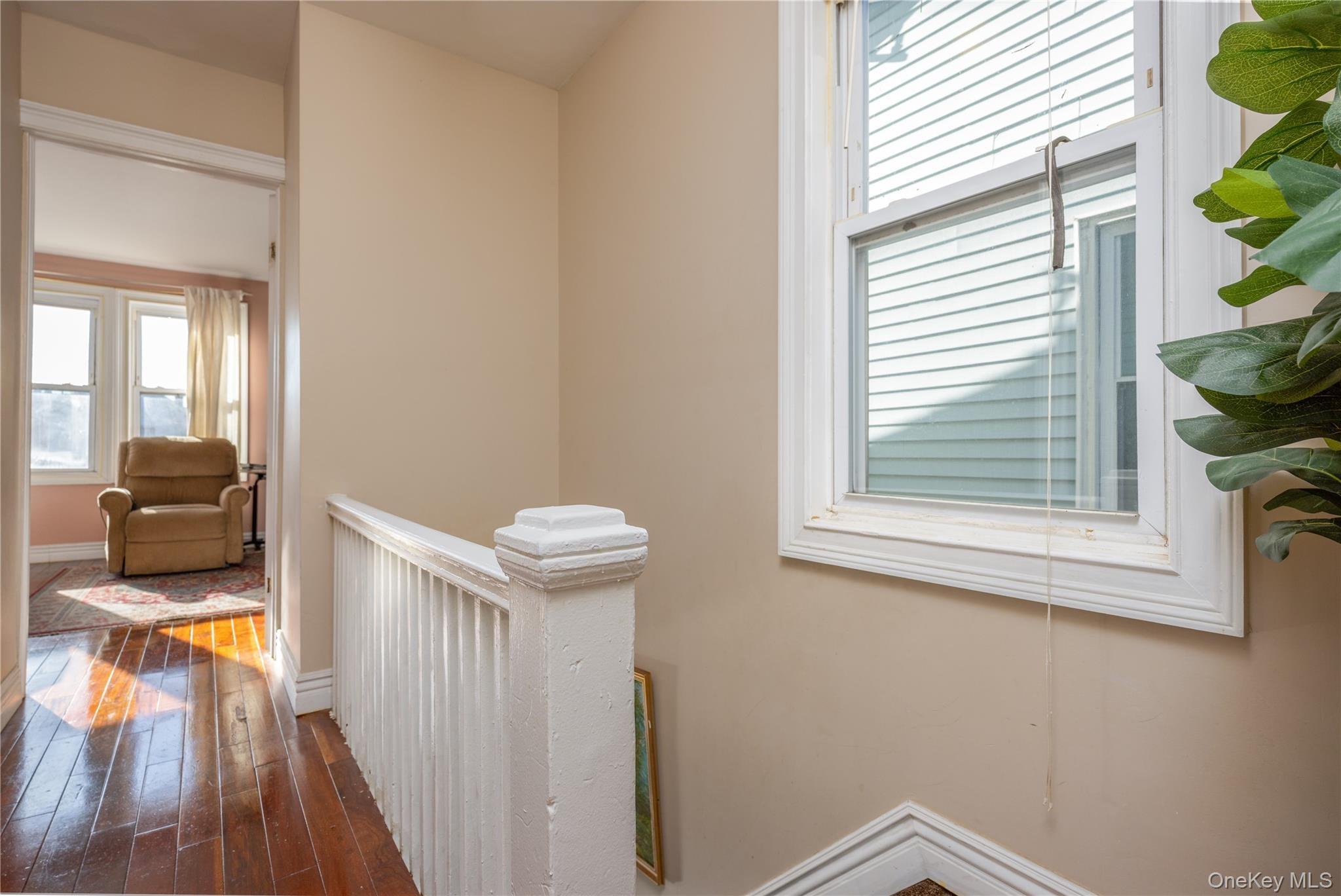 4418 Bruner Avenue thumbnail 16