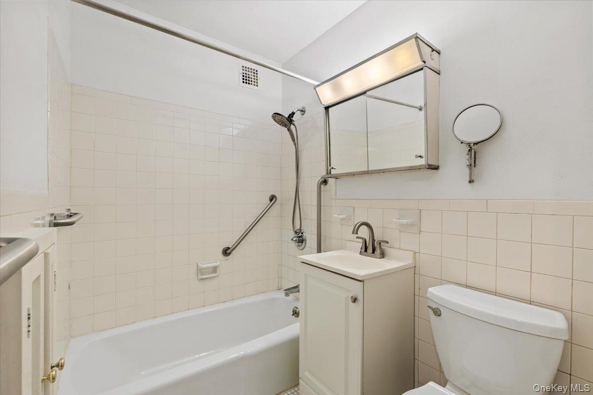 904 N Broadway Unit: 43W thumbnail 19