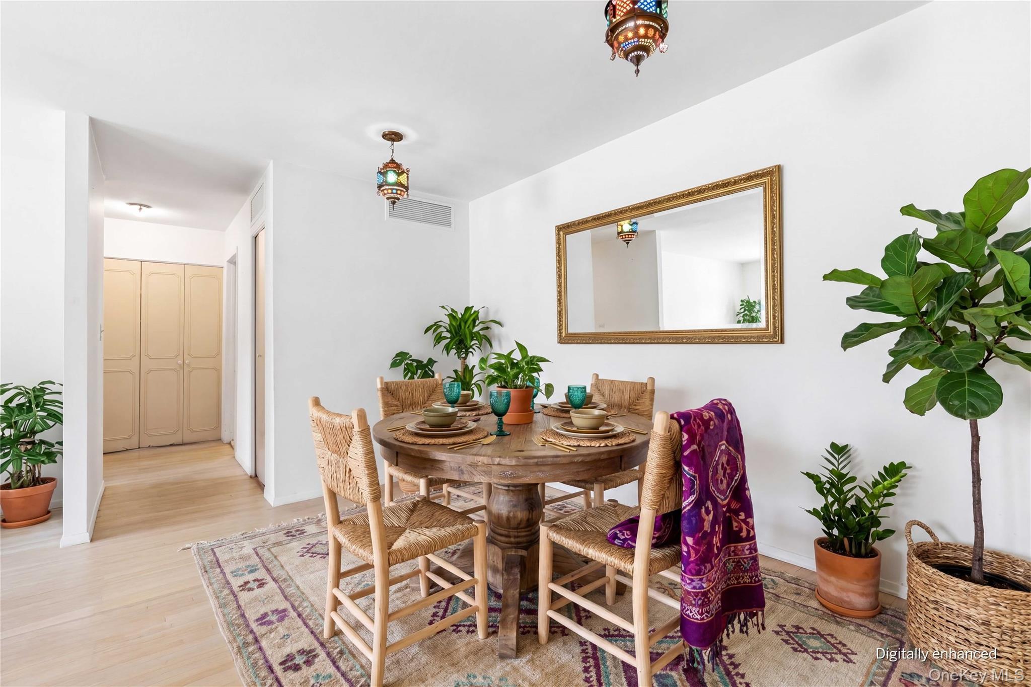904 N Broadway Unit: 43W thumbnail 3