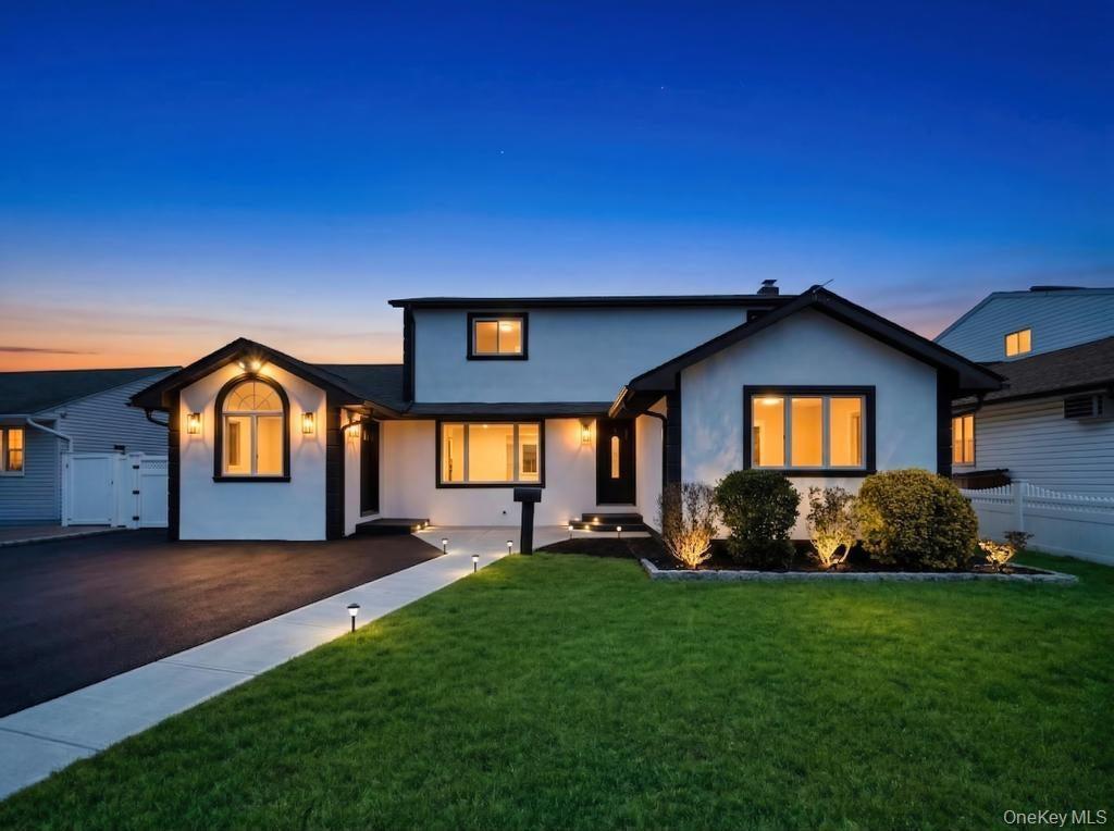 61 Cheshire Road, Bethpage