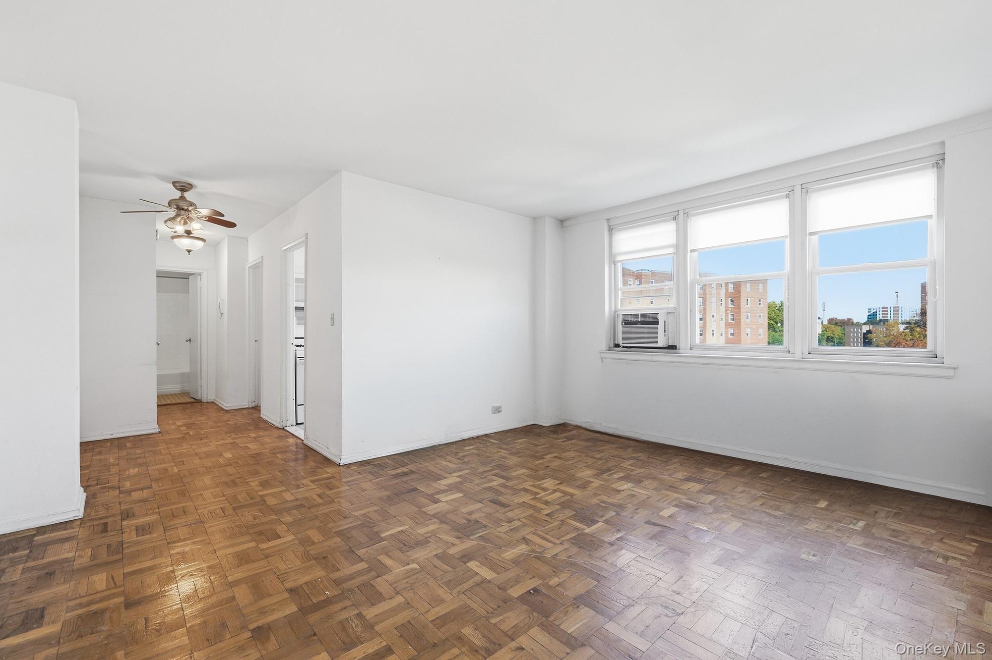 25 Knolls Crescent Unit: 9F thumbnail 2