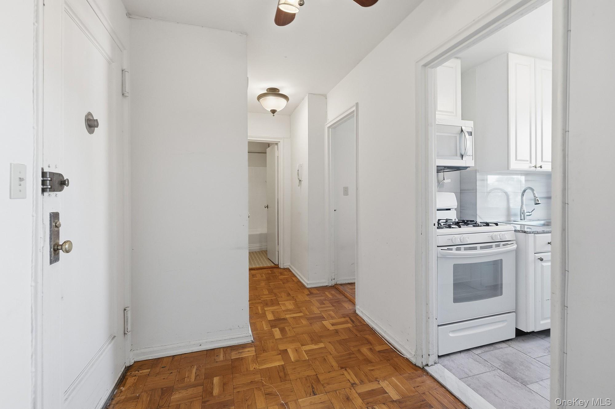 25 Knolls Crescent Unit: 9F thumbnail 4