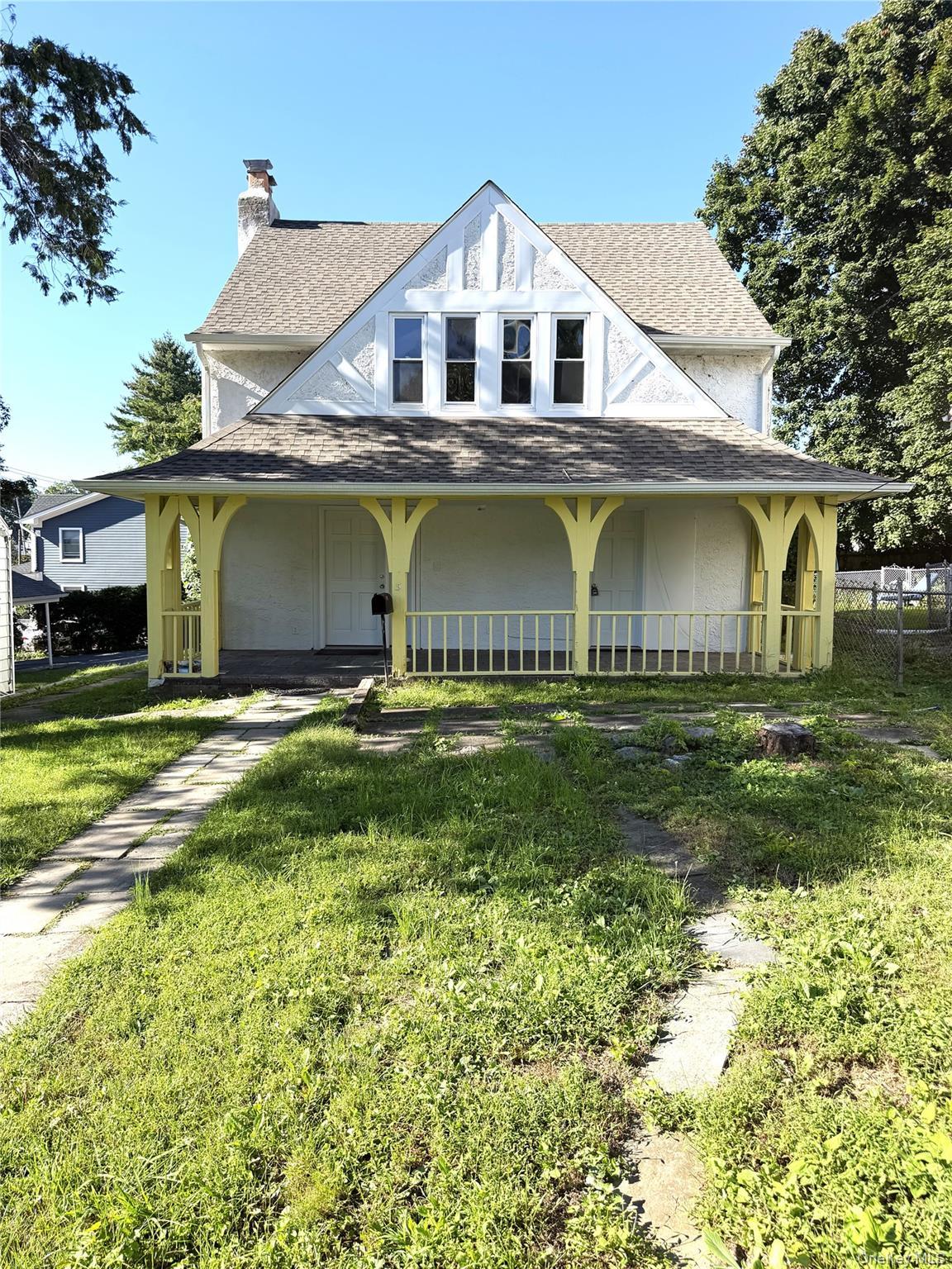 5 Crest Place, Elmsford