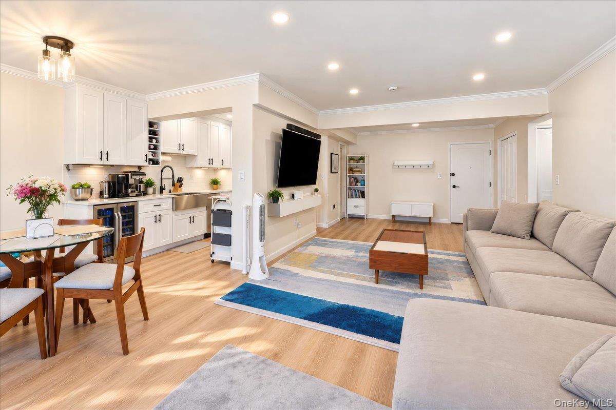 1 Balint Drive Unit: 862 thumbnail 3