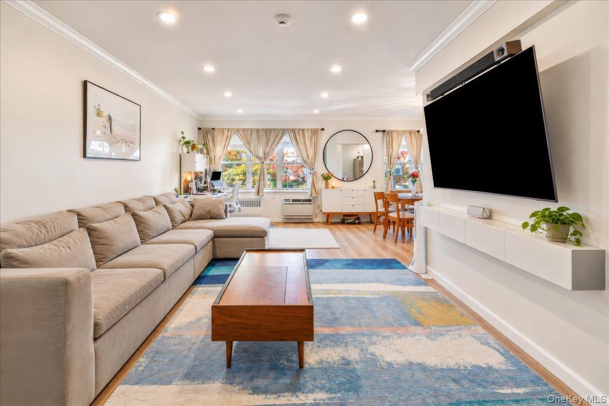 1 Balint Drive Unit: 862 thumbnail 2