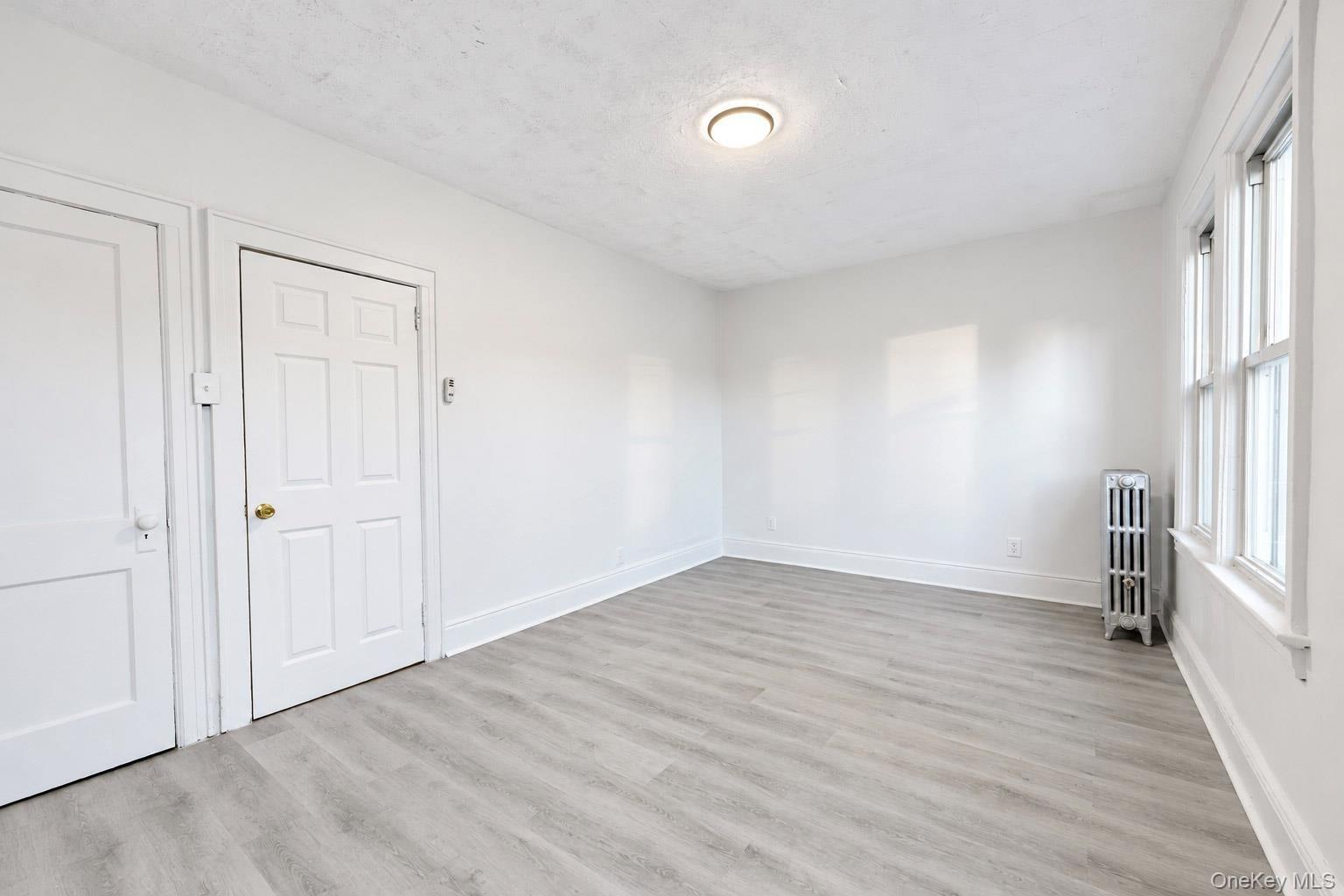 2229 Seward Avenue thumbnail 22