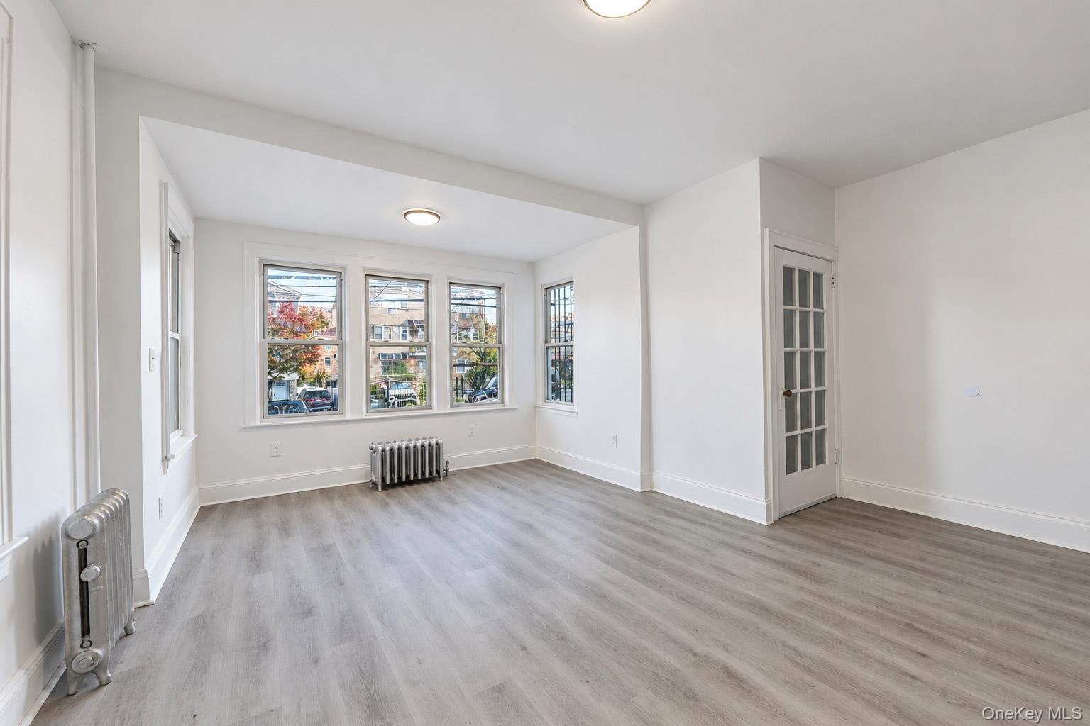 2229 Seward Avenue thumbnail 8