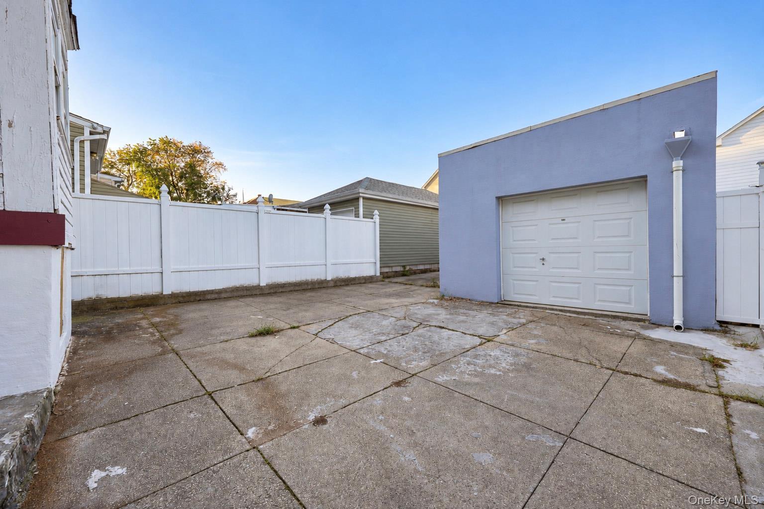 2229 Seward Avenue thumbnail 36