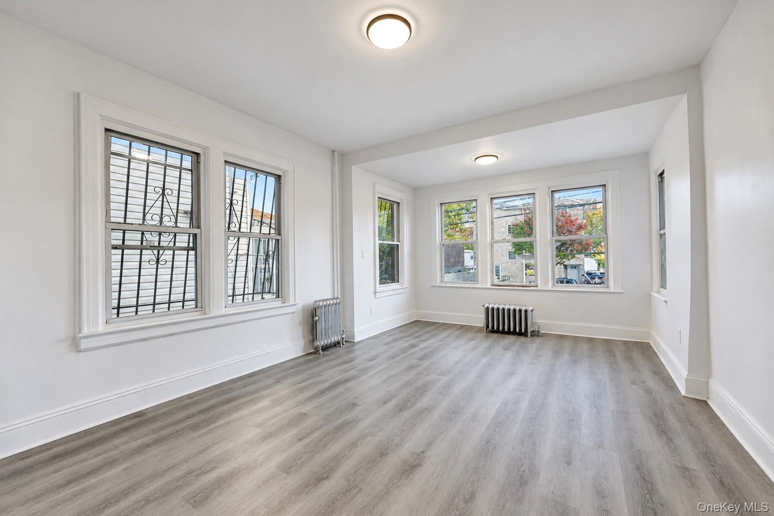 2229 Seward Avenue thumbnail 6