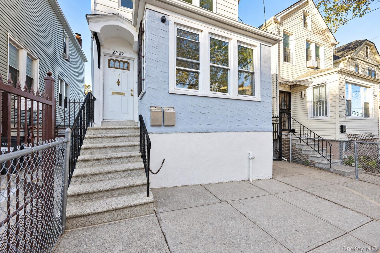 2229 Seward Avenue thumbnail 37