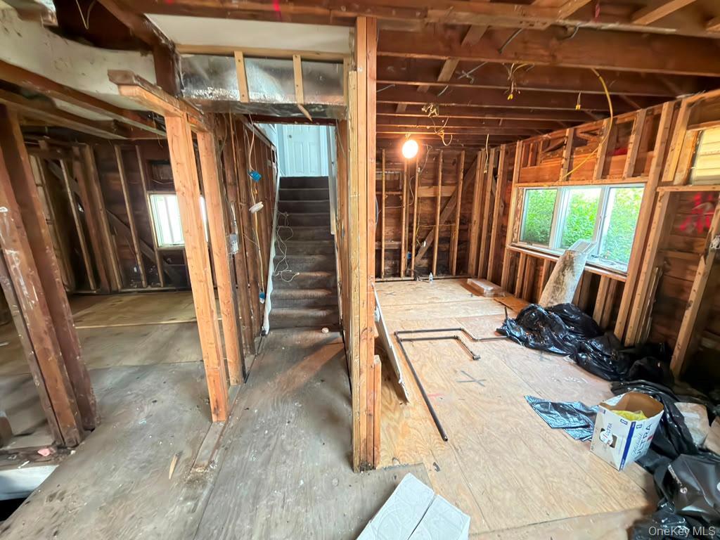 9 Babbitt Court, Elmsford