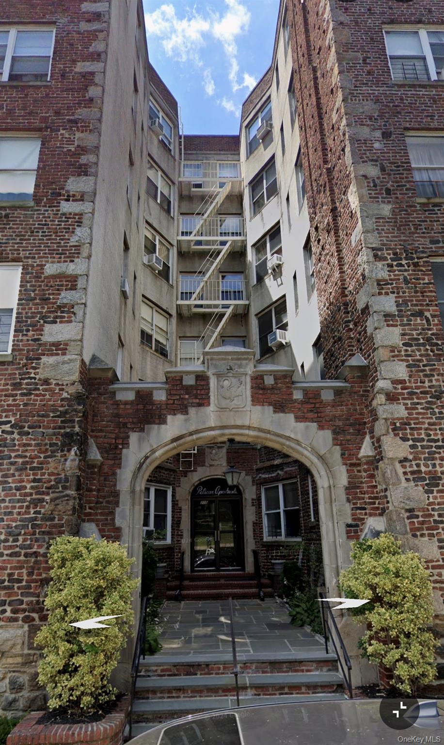 305 6th Avenue Unit: 2A, Pelham