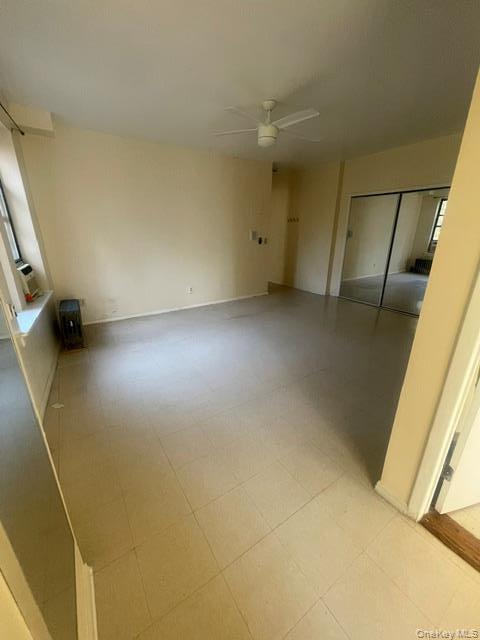 2167 Crotona Avenue Unit: 21 thumbnail 9