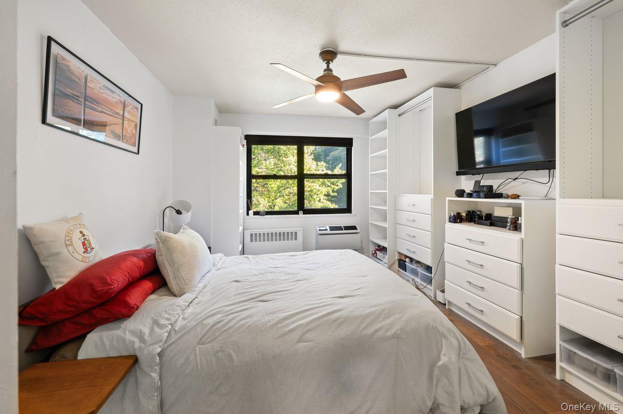 155 Ferris Avenue Unit: 4 E thumbnail 15