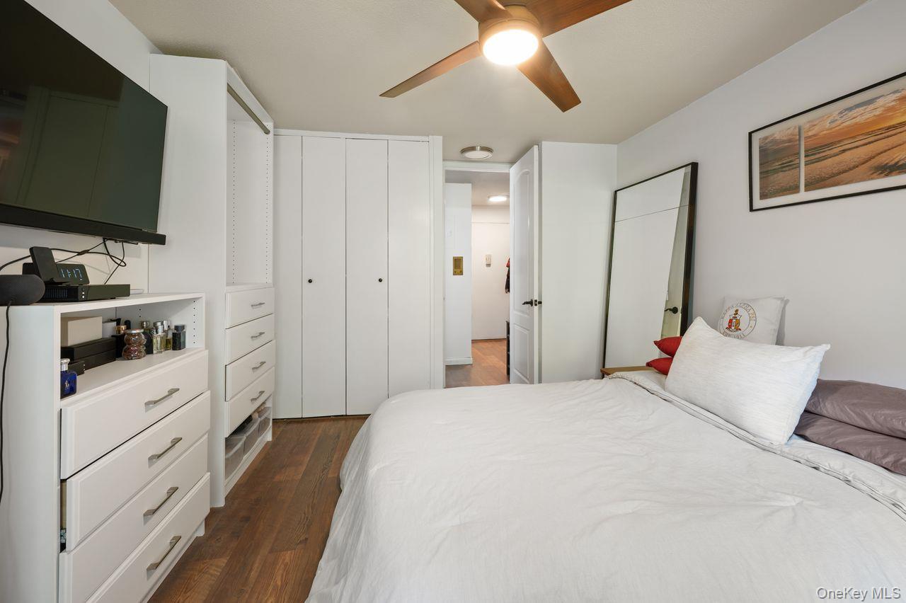 155 Ferris Avenue Unit: 4 E thumbnail 13