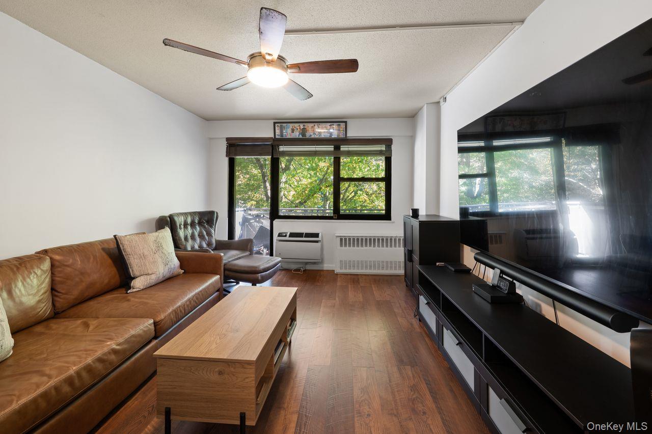 155 Ferris Avenue Unit: 4 E thumbnail 11