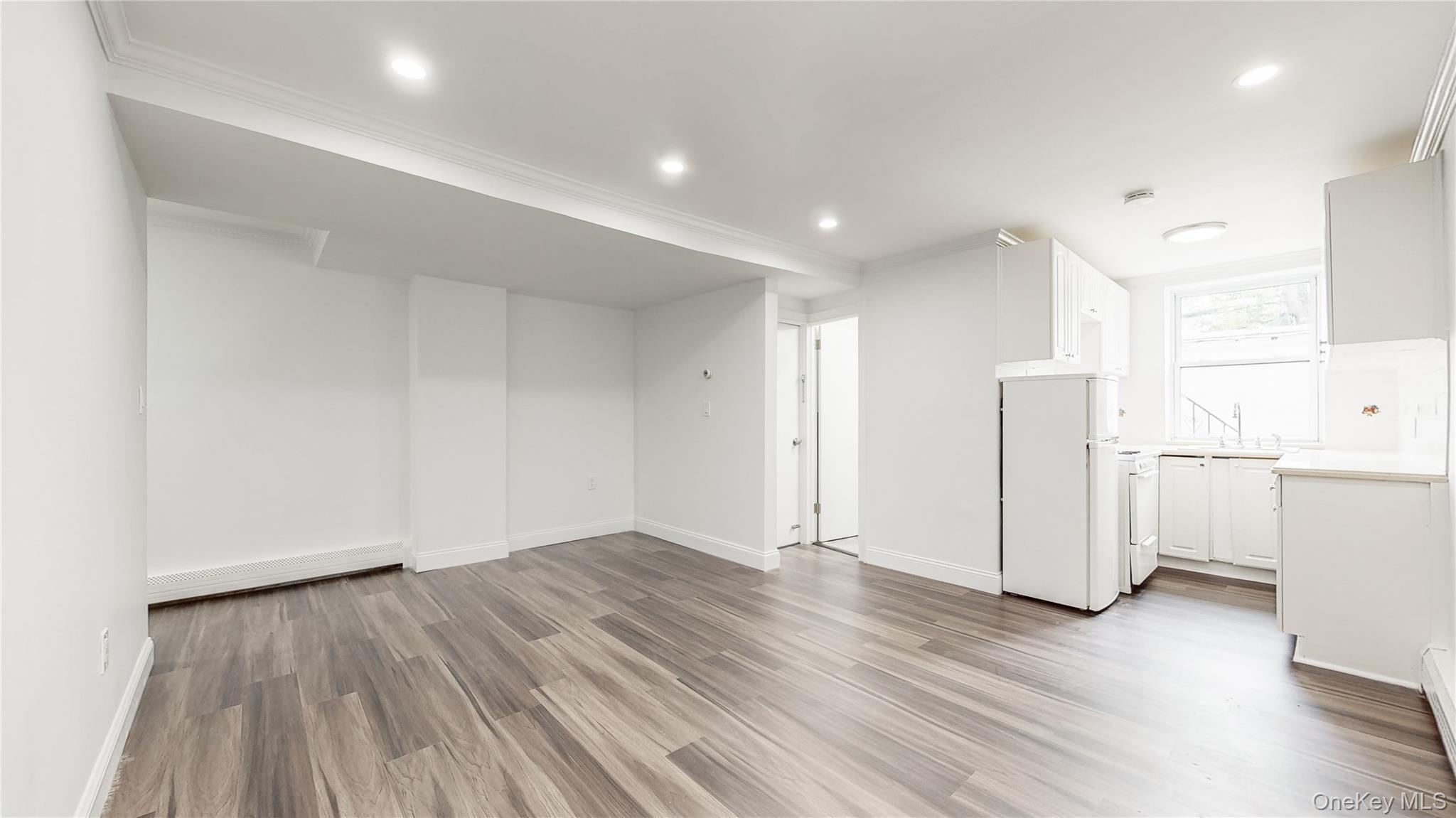 1403 Troy Avenue thumbnail 34