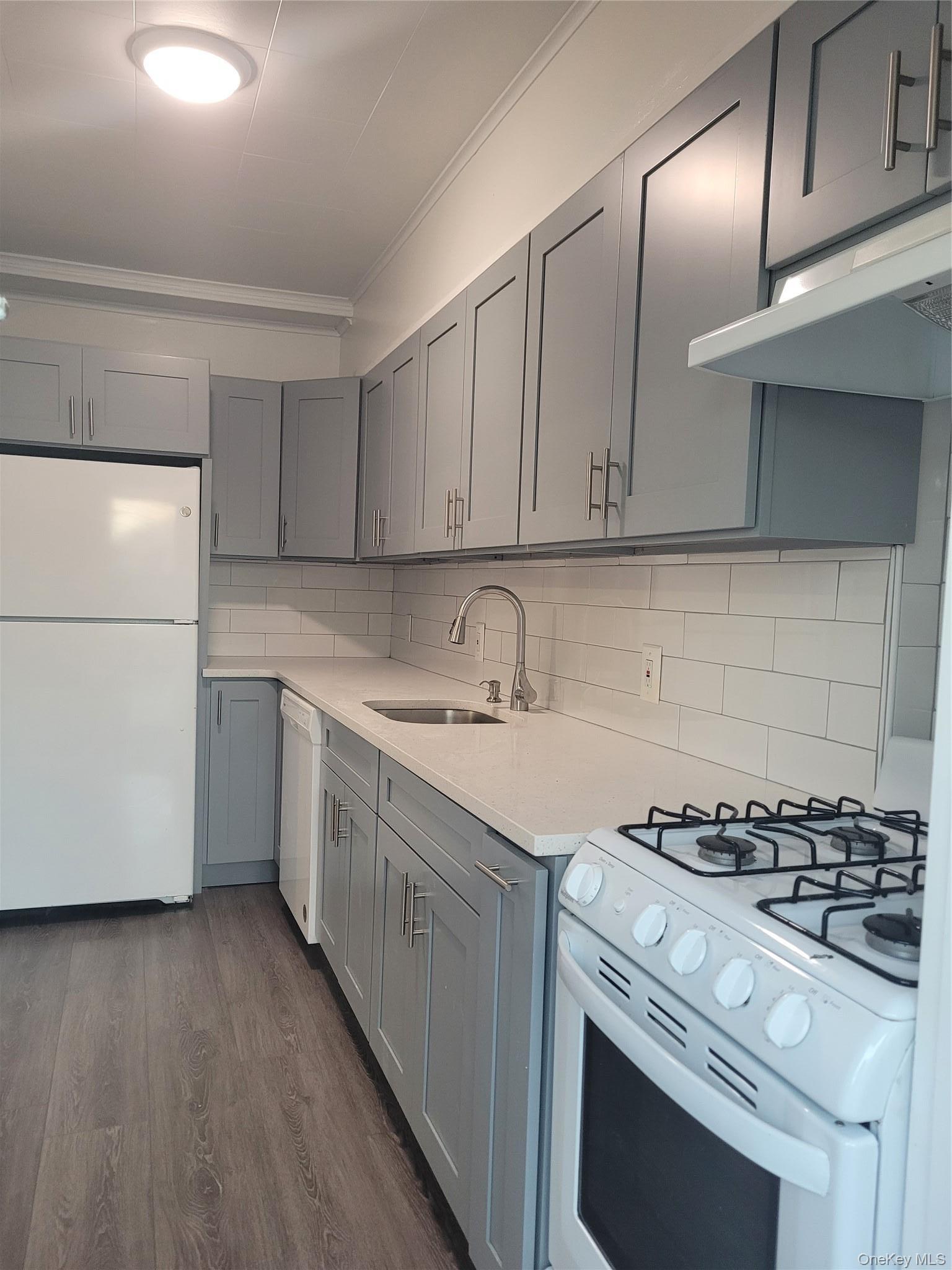 1403 Troy Avenue thumbnail 15