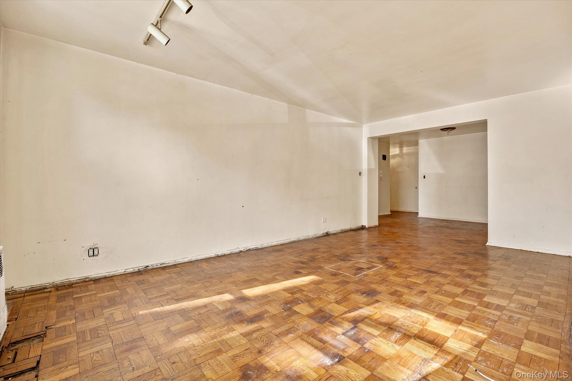80-35 Springfield Blvd Blvd Unit: 1M thumbnail 10