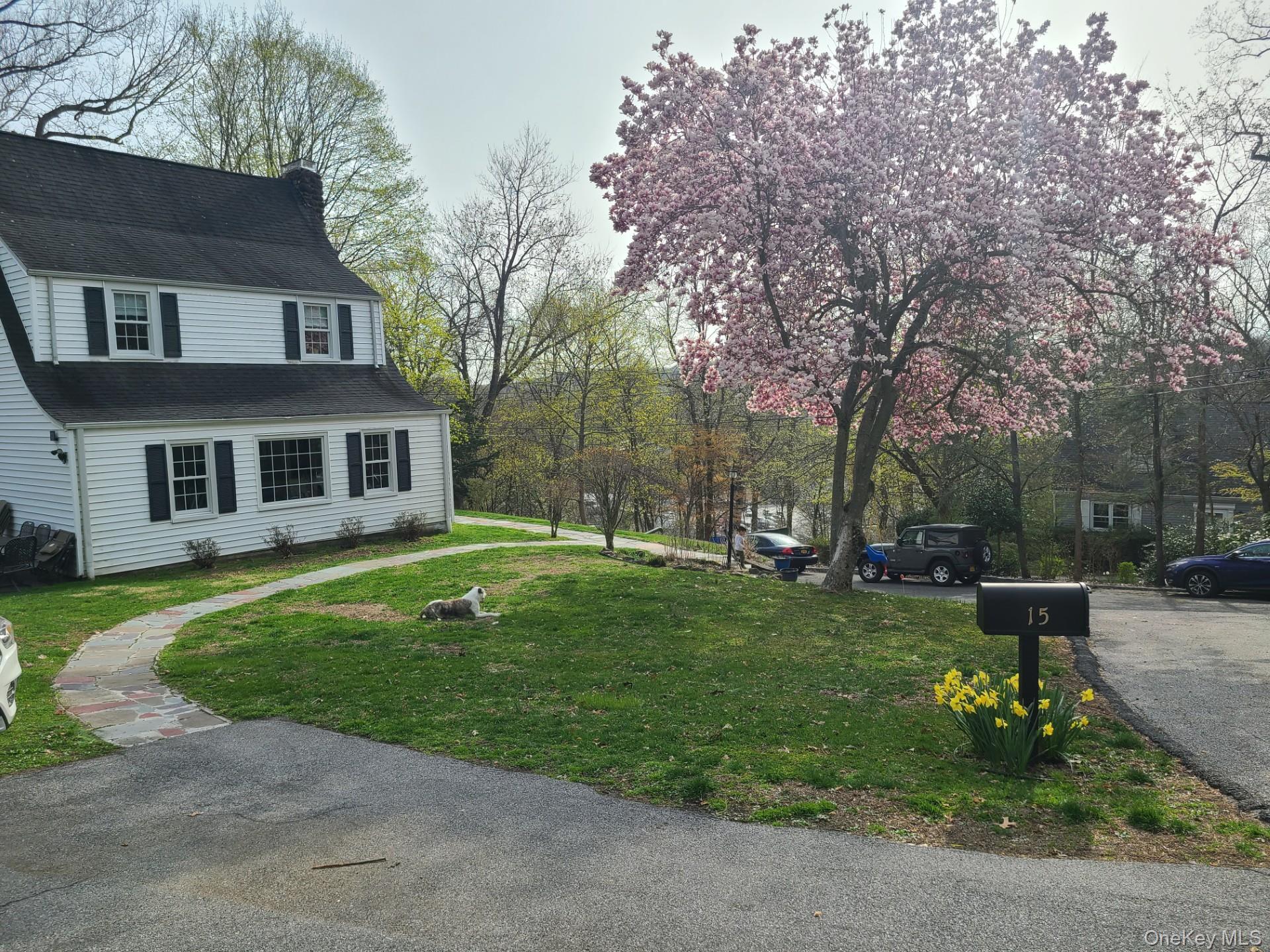 15 Beacon Hill Road, Ardsley