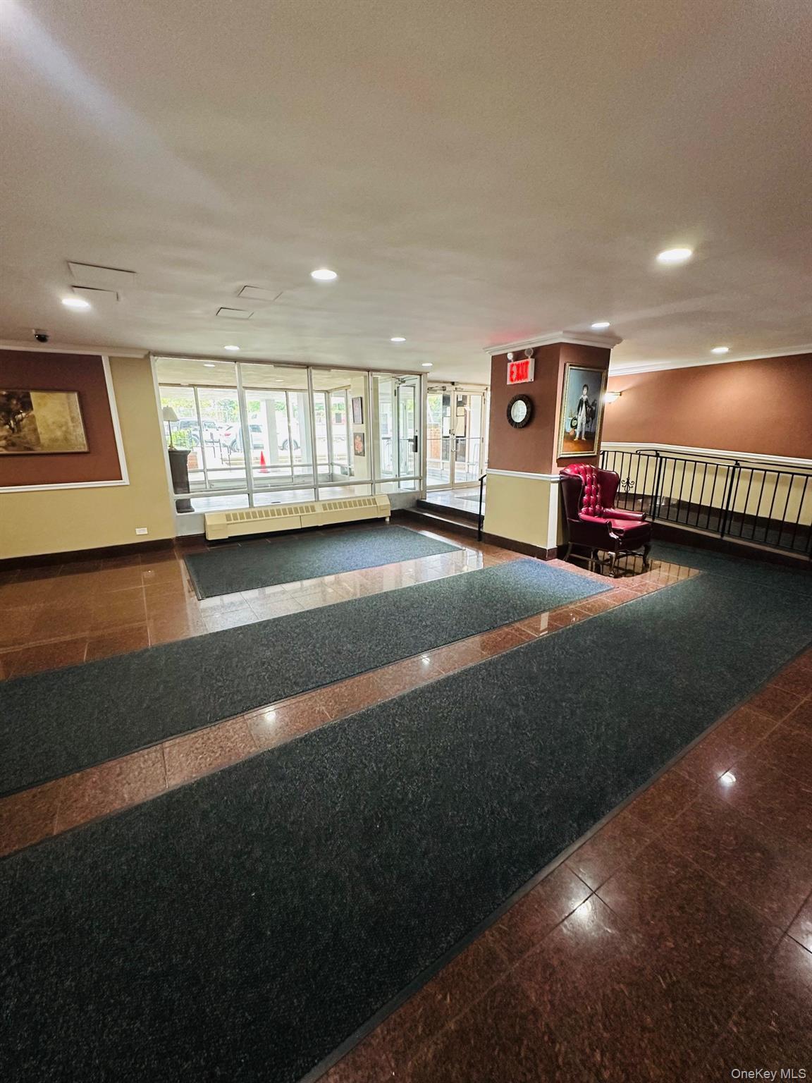 3121 Middletown Road Rd Unit: 4K thumbnail 4