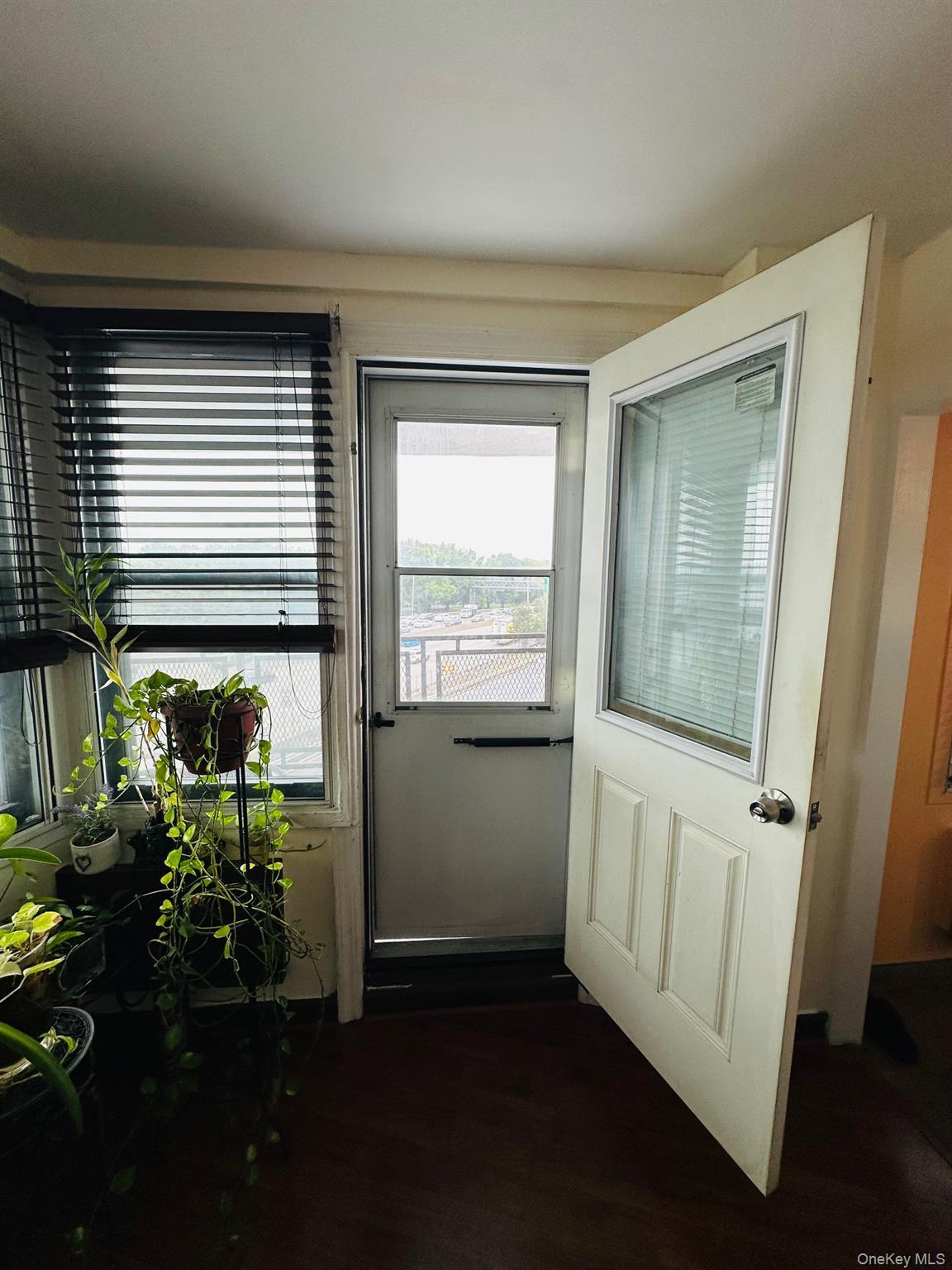 3121 Middletown Road Rd Unit: 4K thumbnail 22
