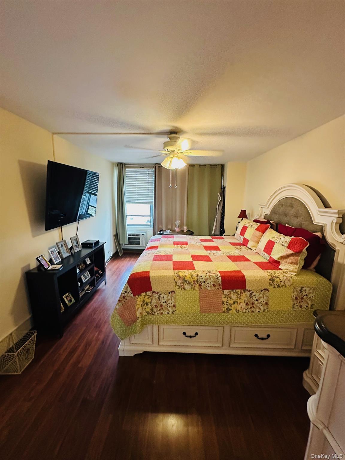 3121 Middletown Road Rd Unit: 4K thumbnail 11