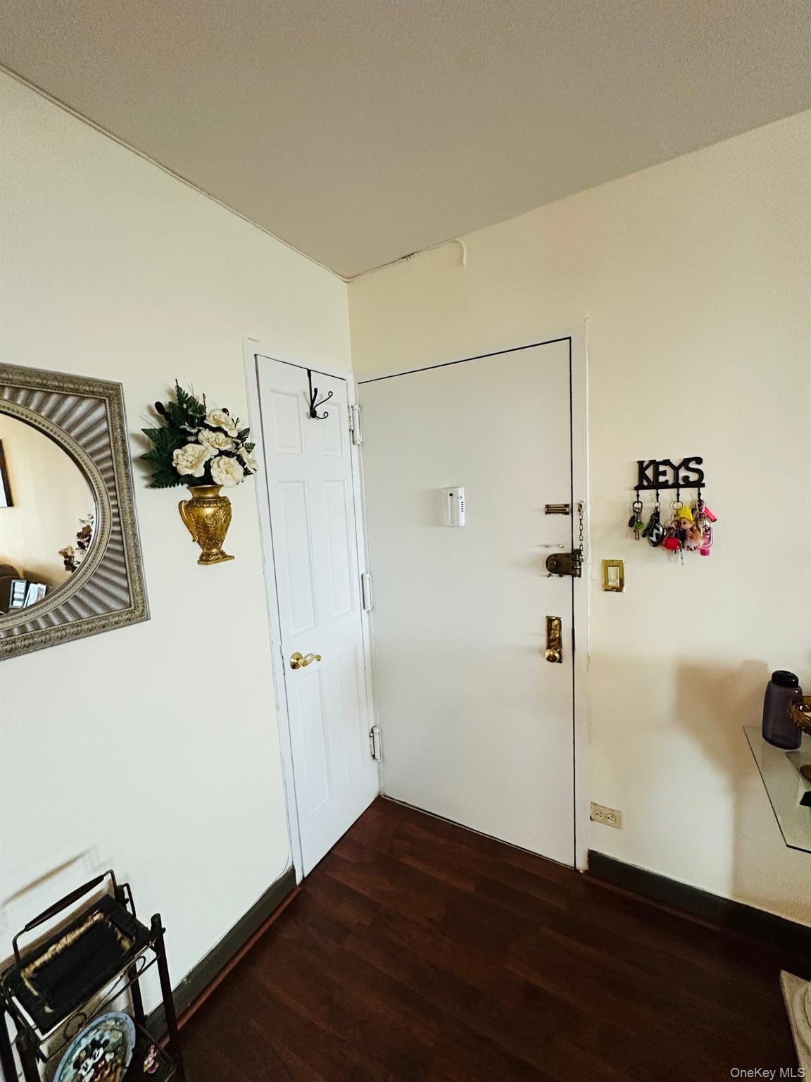 3121 Middletown Road Rd Unit: 4K thumbnail 8