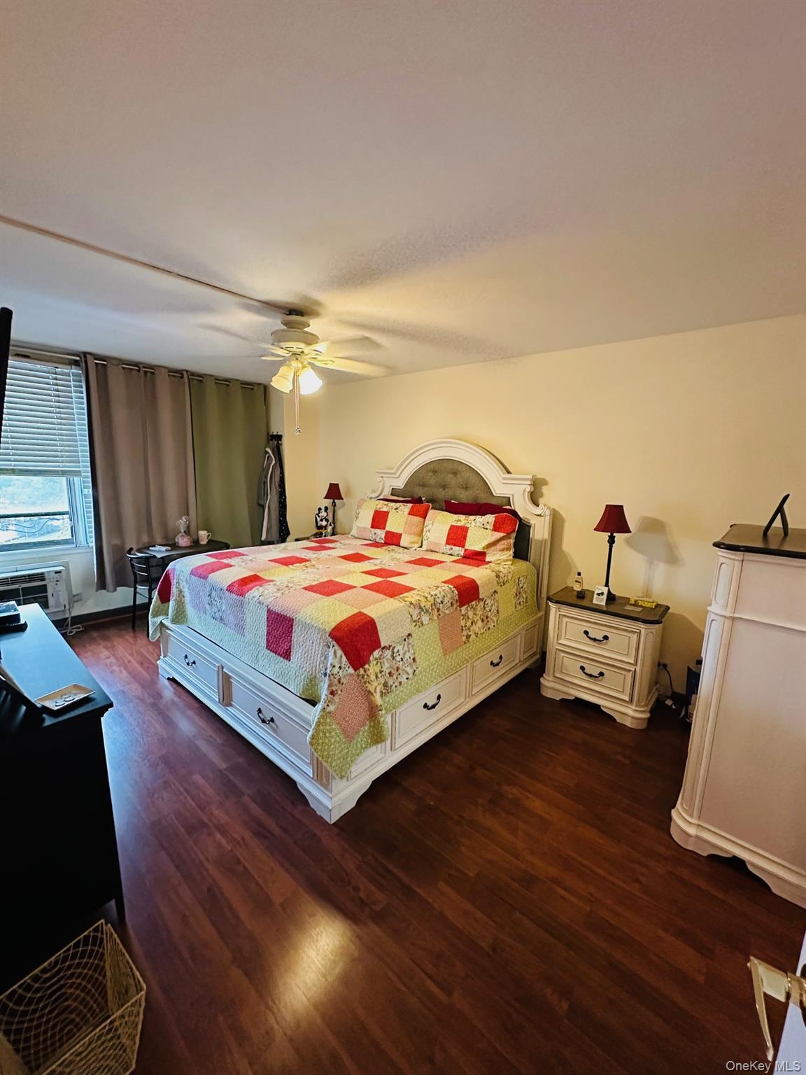 3121 Middletown Road Rd Unit: 4K thumbnail 17