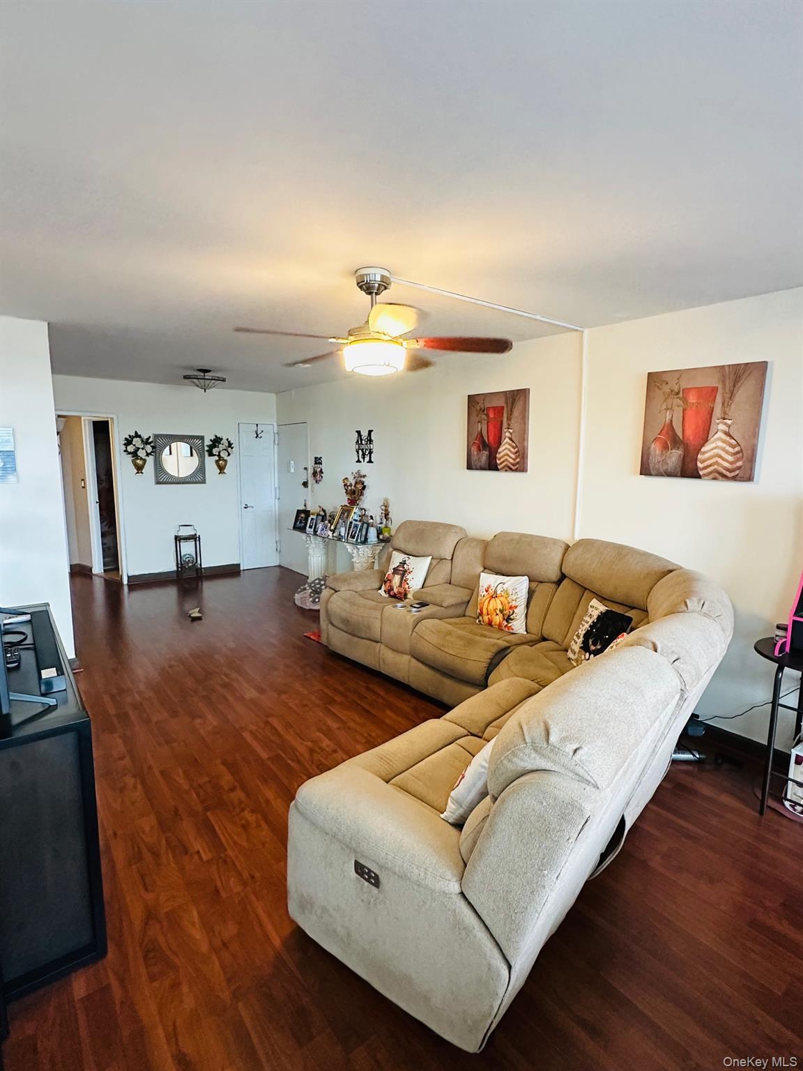 3121 Middletown Road Rd Unit: 4K thumbnail 9