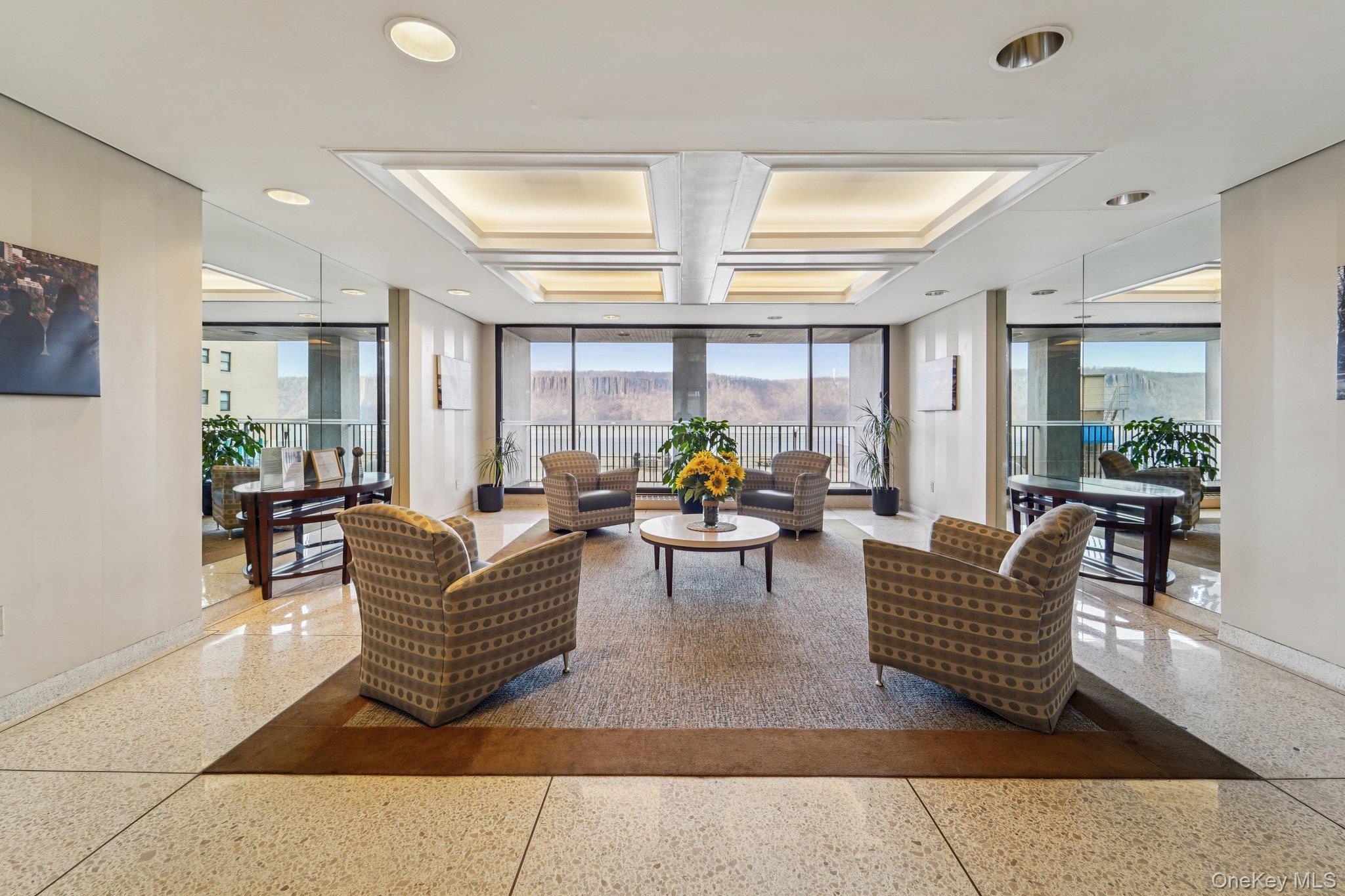 1085 Warburton Avenue Unit: 316 thumbnail 5