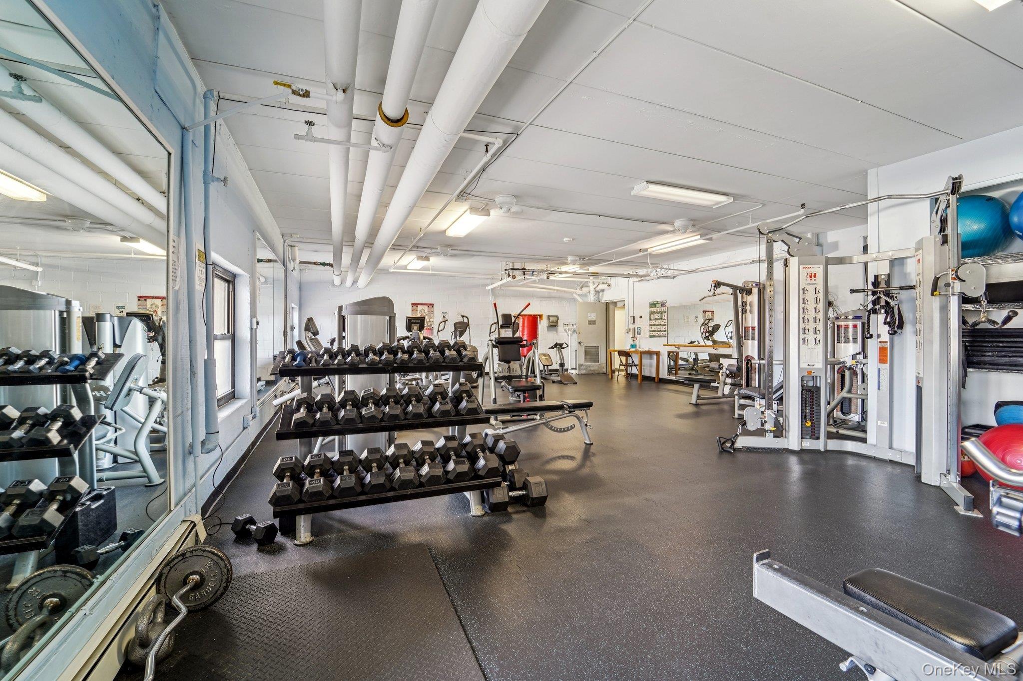 1085 Warburton Avenue Unit: 316 thumbnail 33