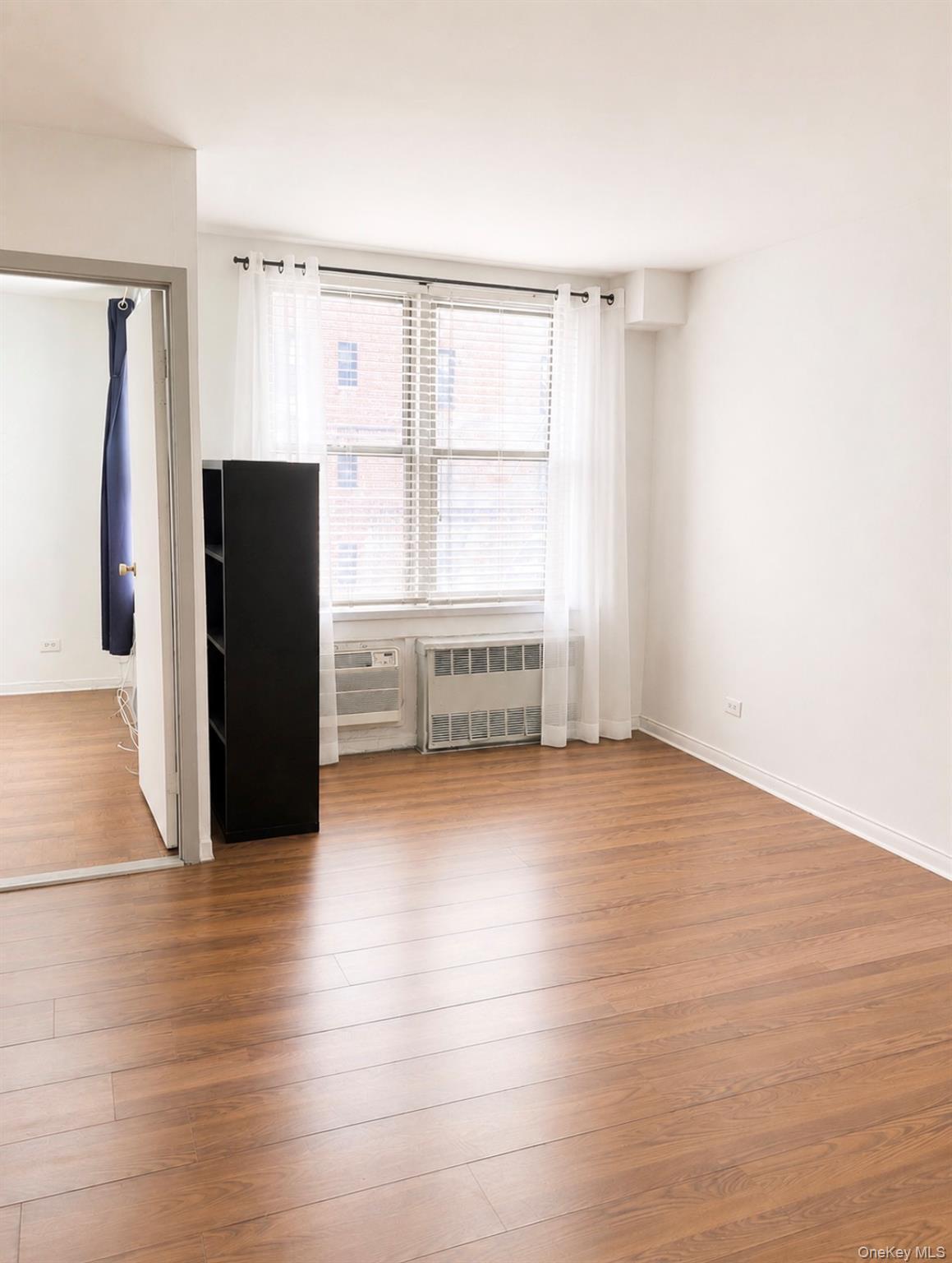 814 Tilden Street Unit: 1A thumbnail 4