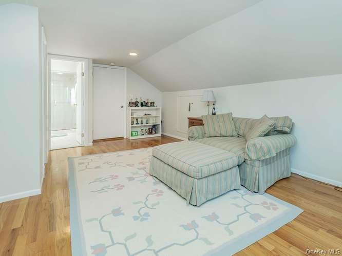 5 Edgewood Avenue thumbnail 25