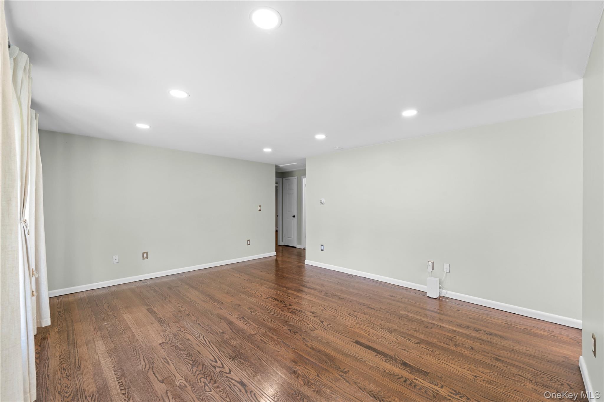 18 Montfort Woods Road thumbnail 4