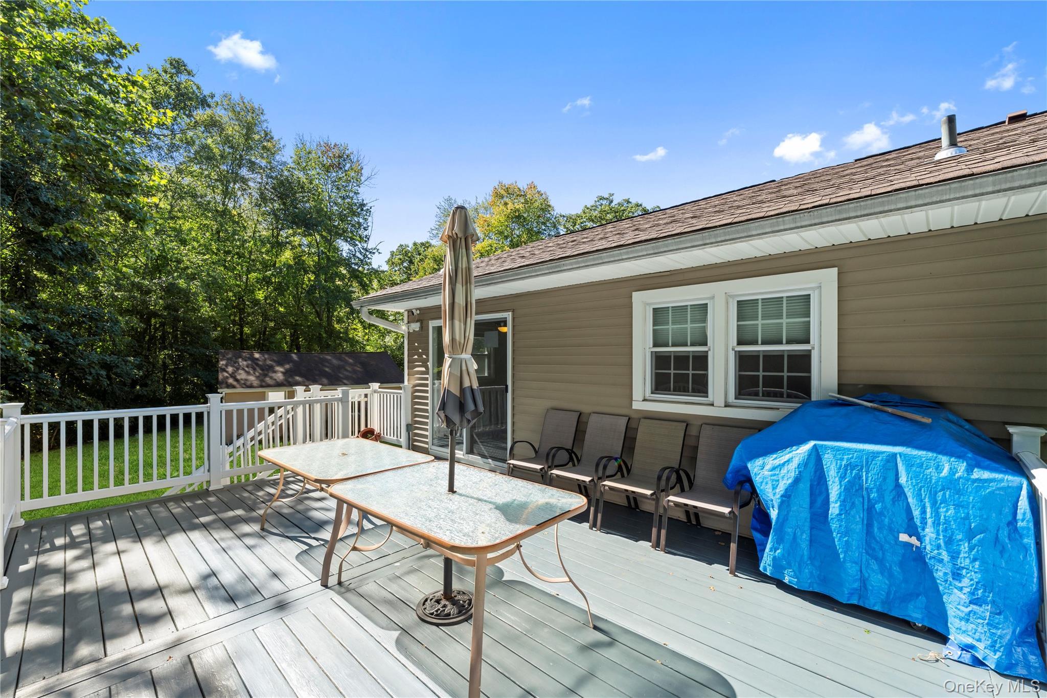 18 Montfort Woods Road thumbnail 16
